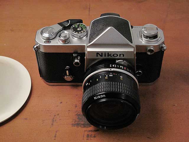Nikon F2 | イエネコカメラ 名古屋市 中古フィルムカメラを修理販売
