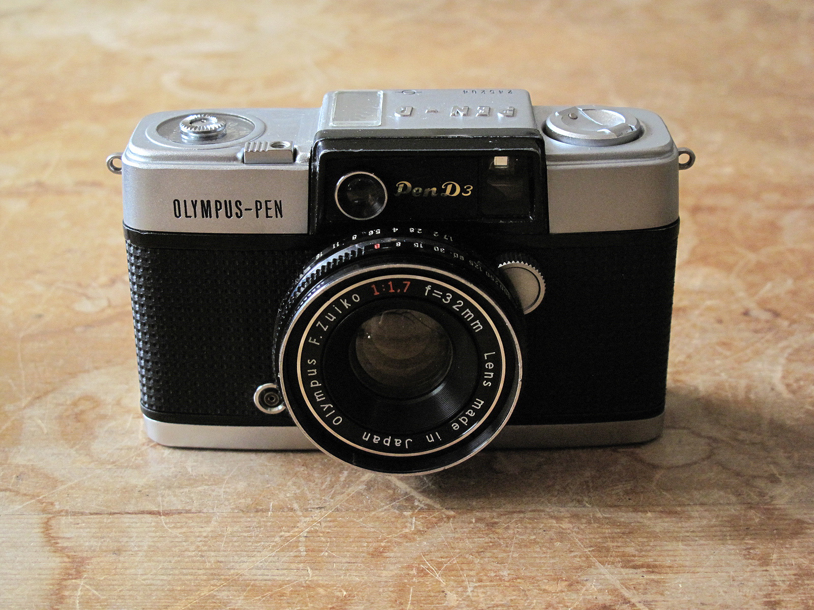 OLYMPUS PEN D3 | イエネコカメラ 名古屋市 中古フィルムカメラを修理販売